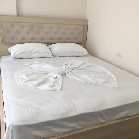 Lägenhet Kledi Hotel-apartments Shëngjin