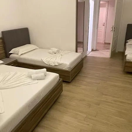 Lägenhet Kledi Hotel-apartments Shëngjin