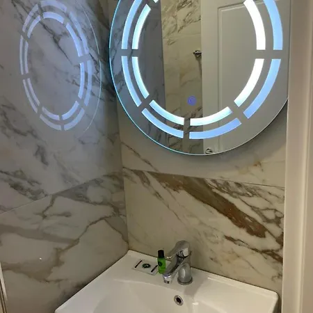 Kledi Hotel-apartments Shëngjin