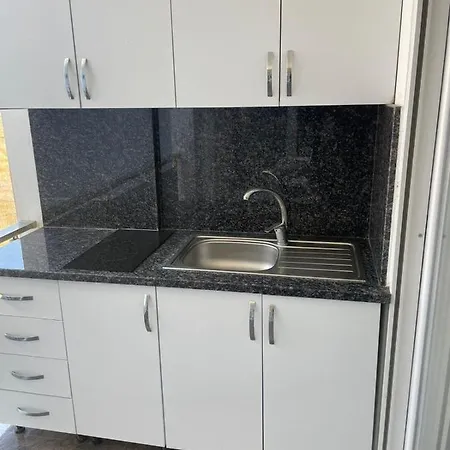 Kledi Hotel-apartments דירה *